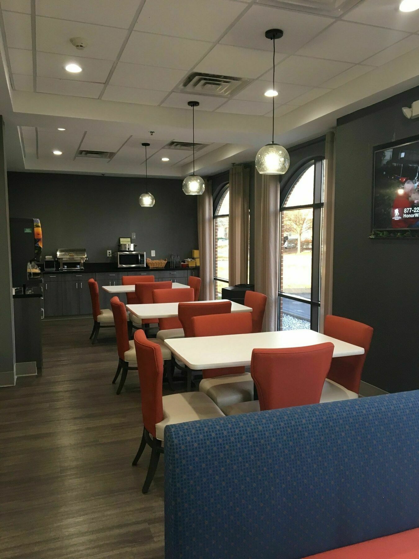 Days Inn & Suites By Wyndham Murfreesboro Exteriör bild