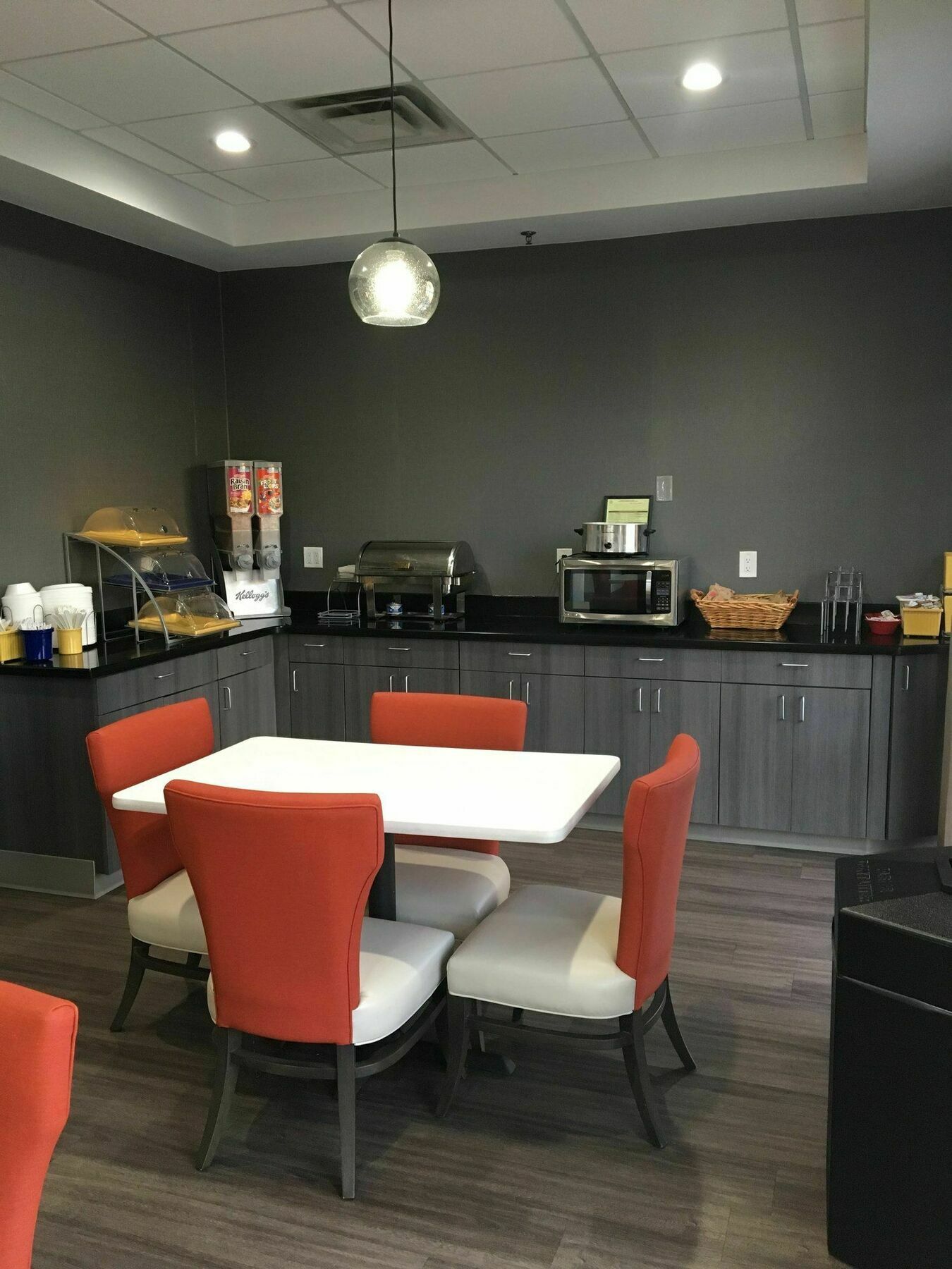 Days Inn & Suites By Wyndham Murfreesboro Exteriör bild